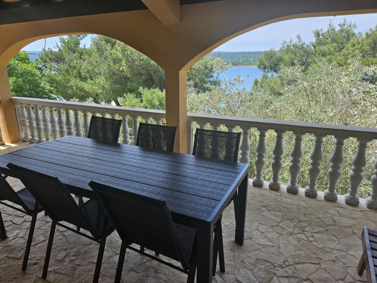 Punta Blava - Front, Ideal For Kids, Large Terraces With Sea View, Internet, Netflix, No Pets Allowed, 3kw Ev Ch * Obrovac